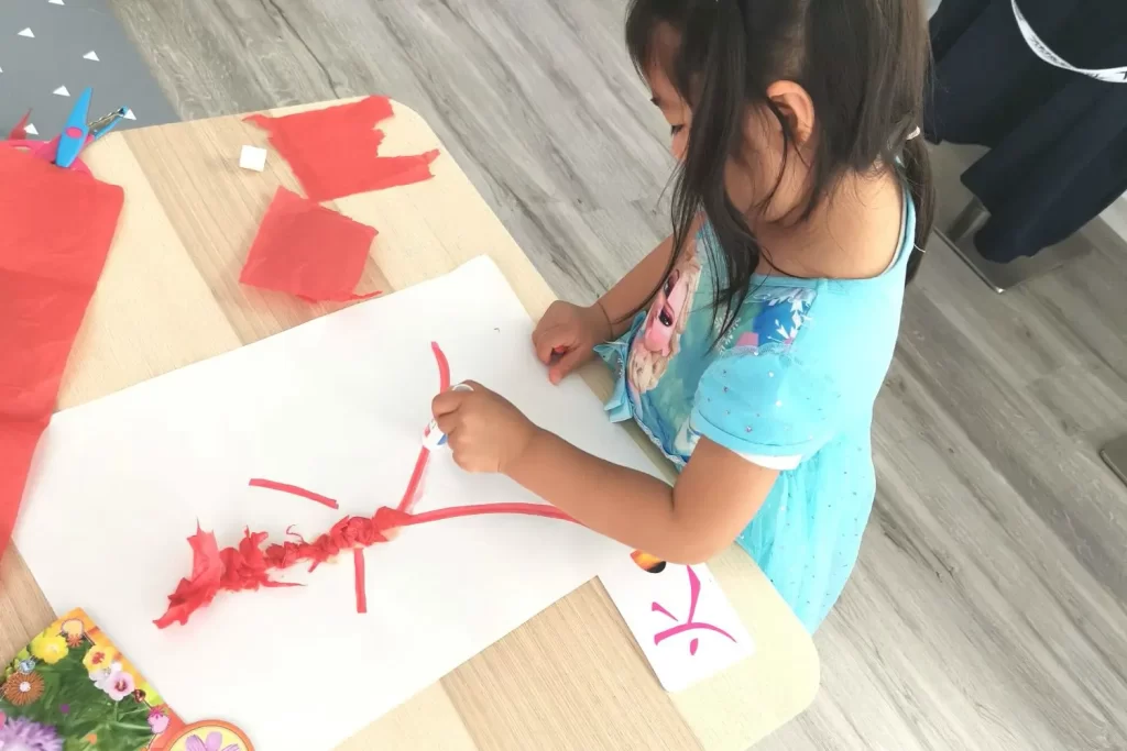 learn writing chinese characters for kids - tissue paper
