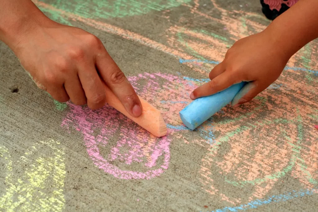 learn writing chinese characters for kids - chalk on ground