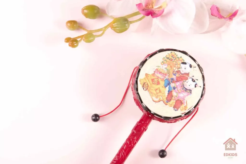 21 Traditional Chinese Toys & Games - Rattle Drum